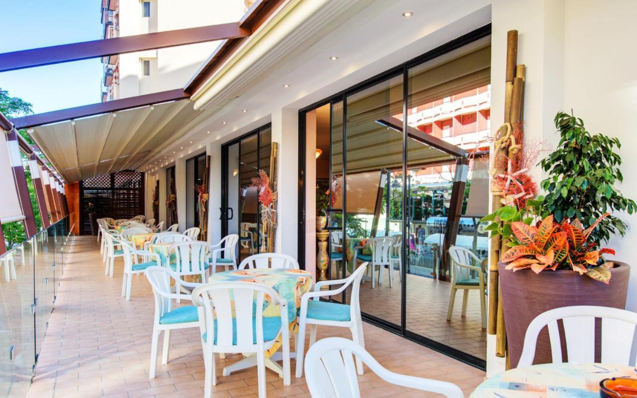 Hotel Spiaggia Gatteo a Mare Esterno foto