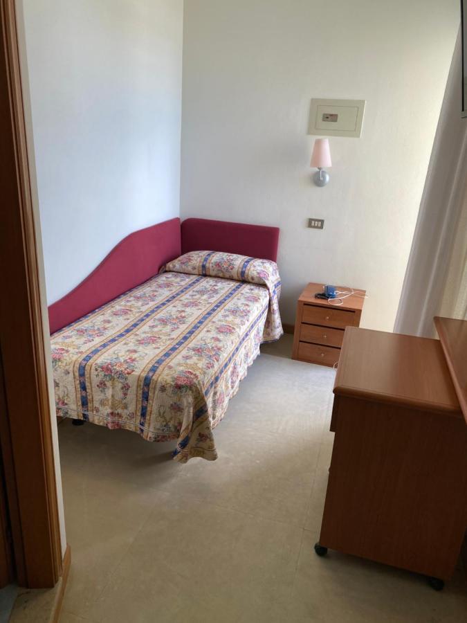 Hotel Spiaggia Gatteo a Mare Esterno foto